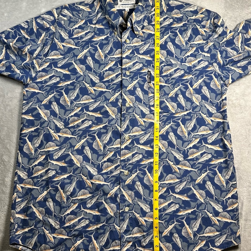 Vintage Columbia Button Down Shirt
Men’s Size XL – Fish Print – Short Sleeve - Picture 4 of 9